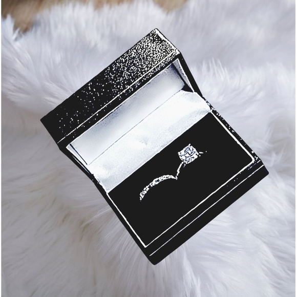 Sterling Silver Engagement Ring Set with Brilliant Square Cut/Baguette CZ Stones - Picture 11 of 11